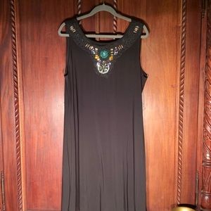 NWOT Voir Voir Black Jeweled Shift Dress L…